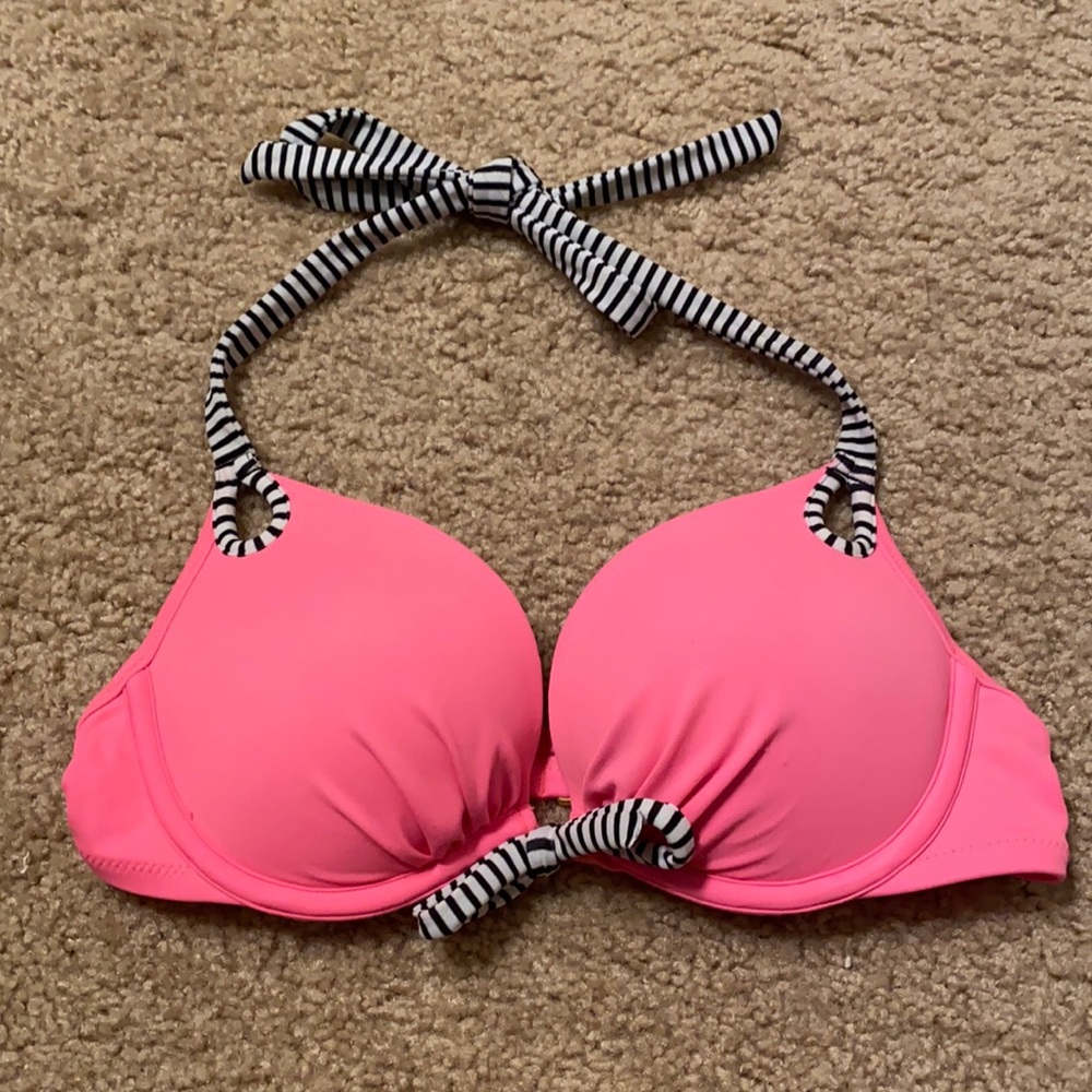 VS Bombshell push-up bikini top